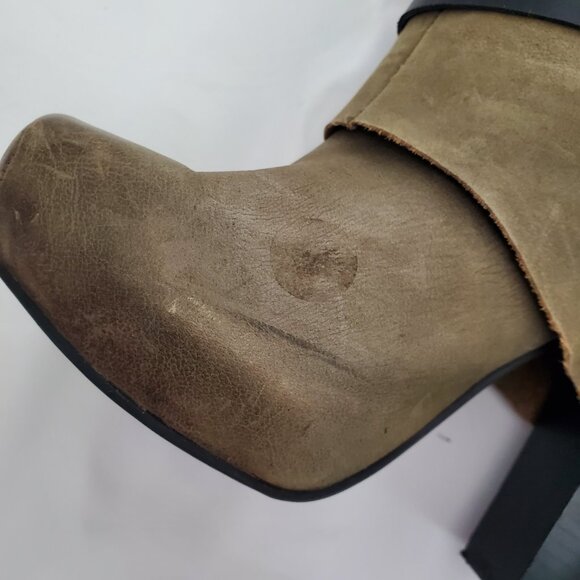 Unique Distressed Olive Green Leather Combat/Moto Boots | Multi-Strap Buckle 8.5 - Picture 9 of 11